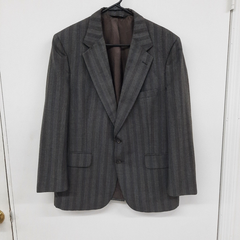 Kingsbridge stipe two tone suit jacket